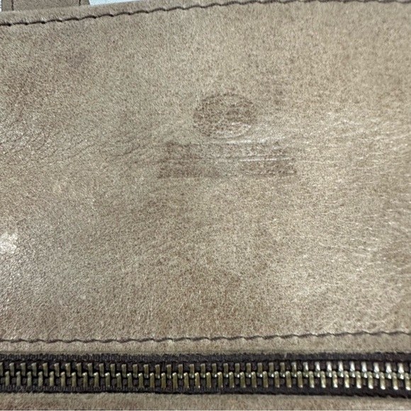 Fred De La Bretoniere Brown Distressed Leather Crossbody Bag Purse - Picture 17 of 17